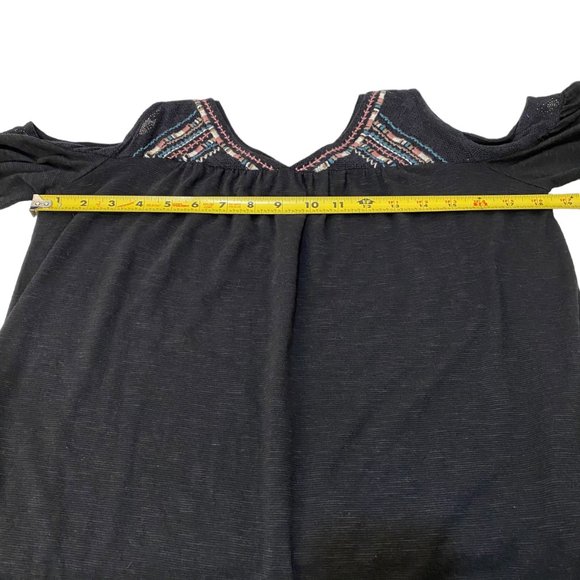 Women's Xhilaration Cold Shoulder Top - Picture 8 of 15